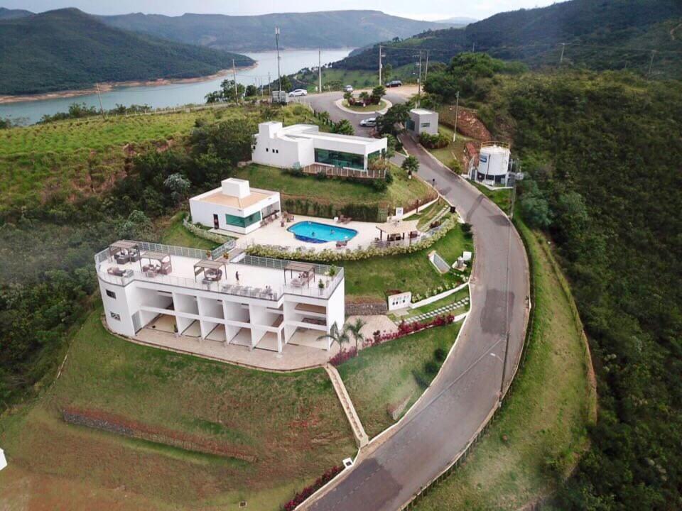 Casa No Mirante De Escarpas Villa Capitólio Exterior foto